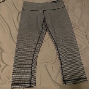 Lululemon 17” leggings